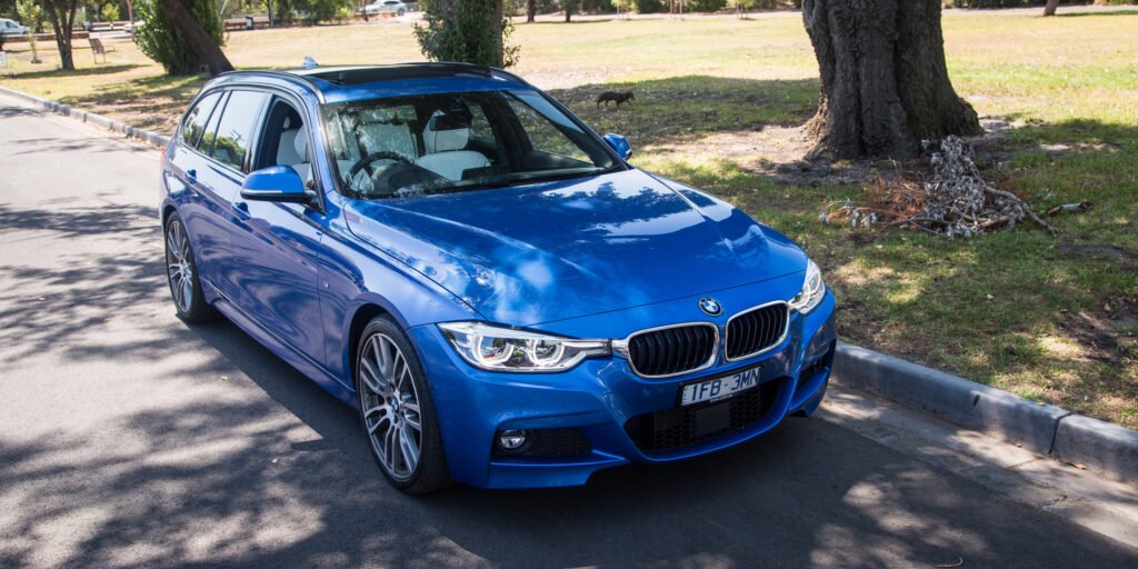 BMW 330i touring